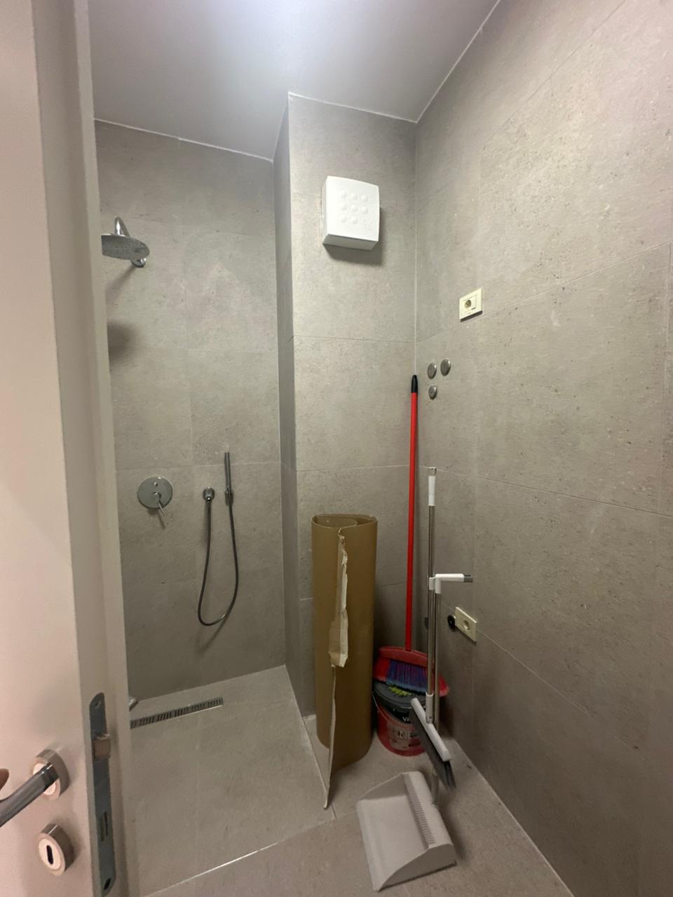 Qera | ambjent biznesi | rruga mine peza — Golden tower residence | 80,000 lek/muaj (5)