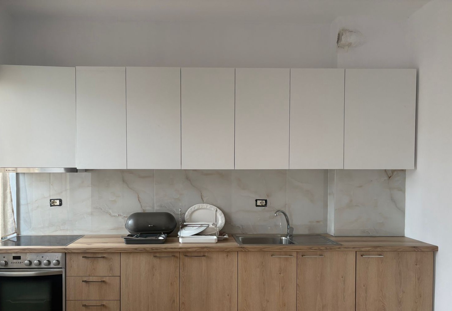 Aluguel | apartamento 2 + 1 | rruga e elbasanit | 700 €/mês