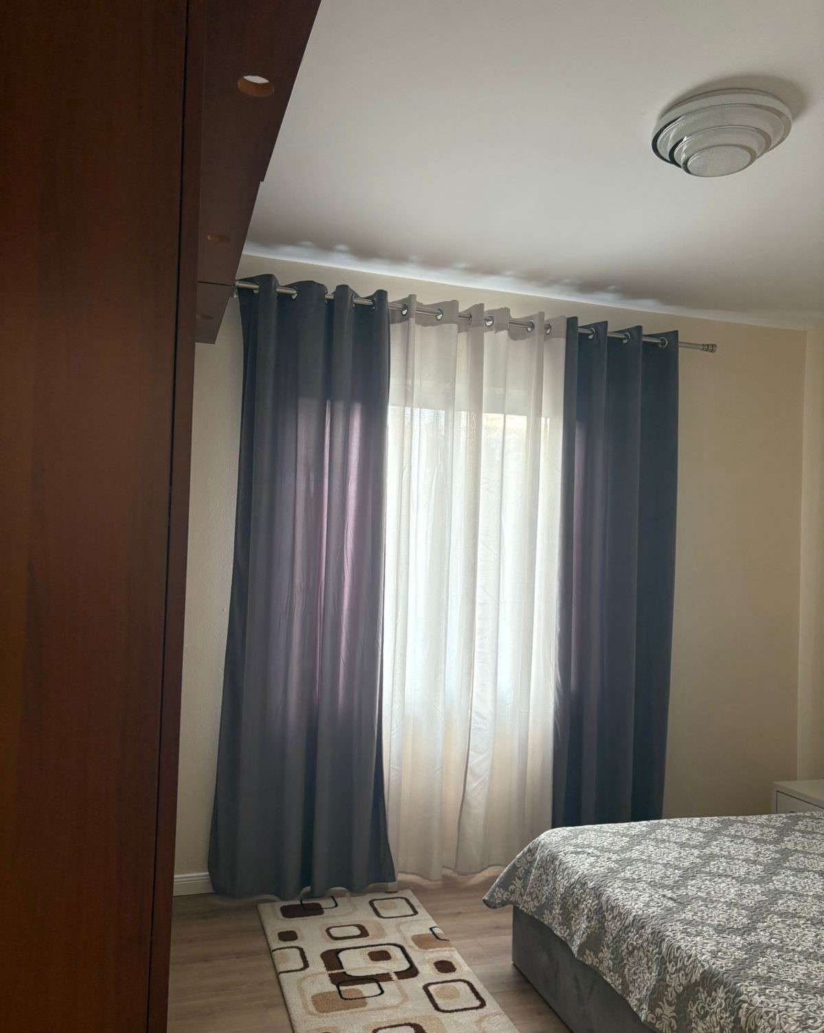 Aluguel | apartamento 2 + 1 | rruga e elbasanit | 700 €/mês