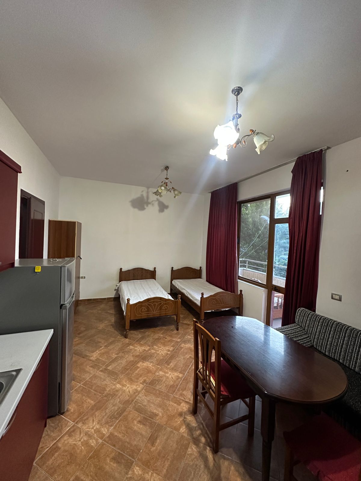 Affitto | monolocali | bulevardi i ri | 300 €/mese