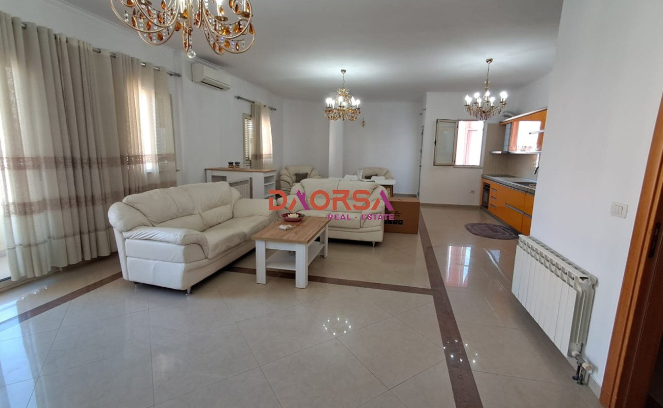 Apartamento en venta en Durrës (2)