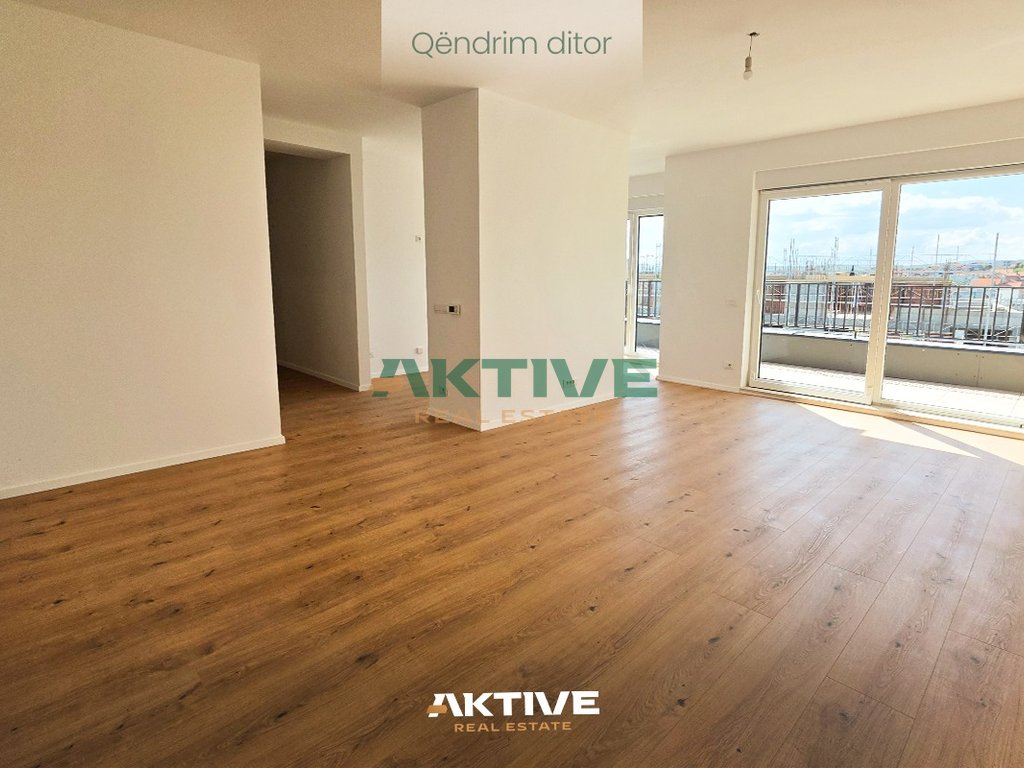 Penthouse in monopol city