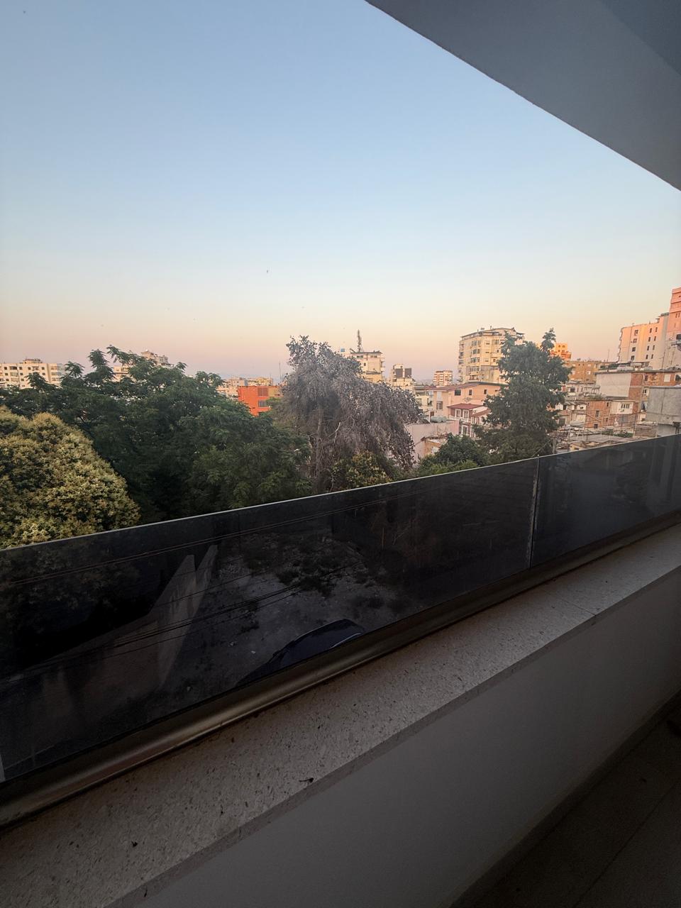 Appartamento in affitto 2+1 vicino al museo e al tribunale di durres