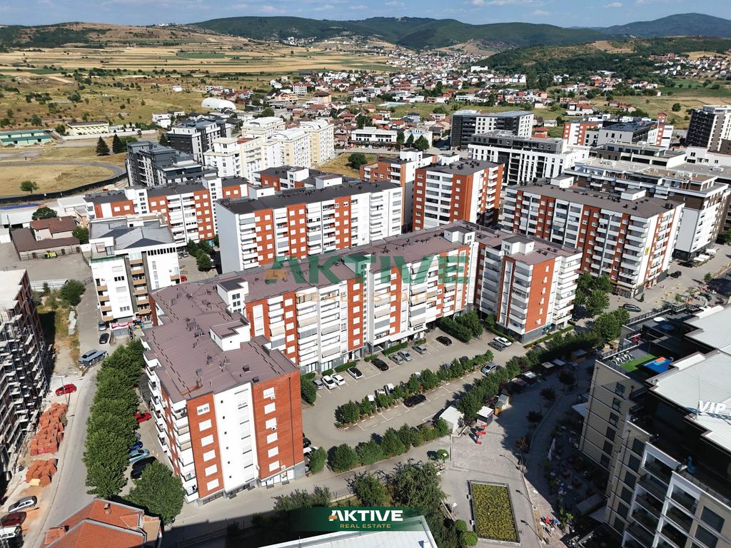 Apartment at fitorja in the square (2)