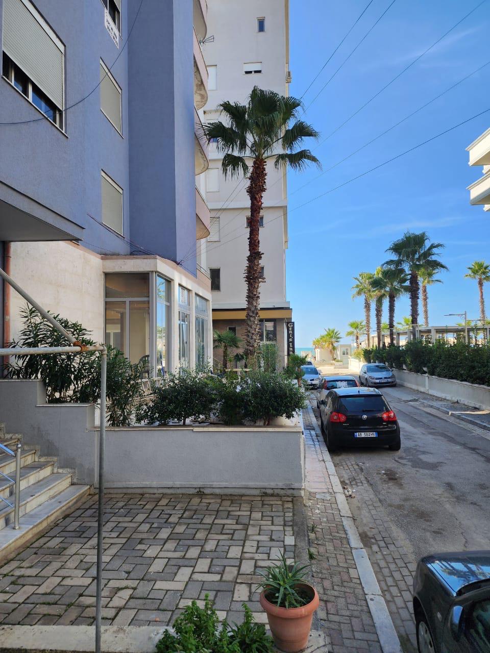 Local à venda plzh durres zona hotel palace (3)