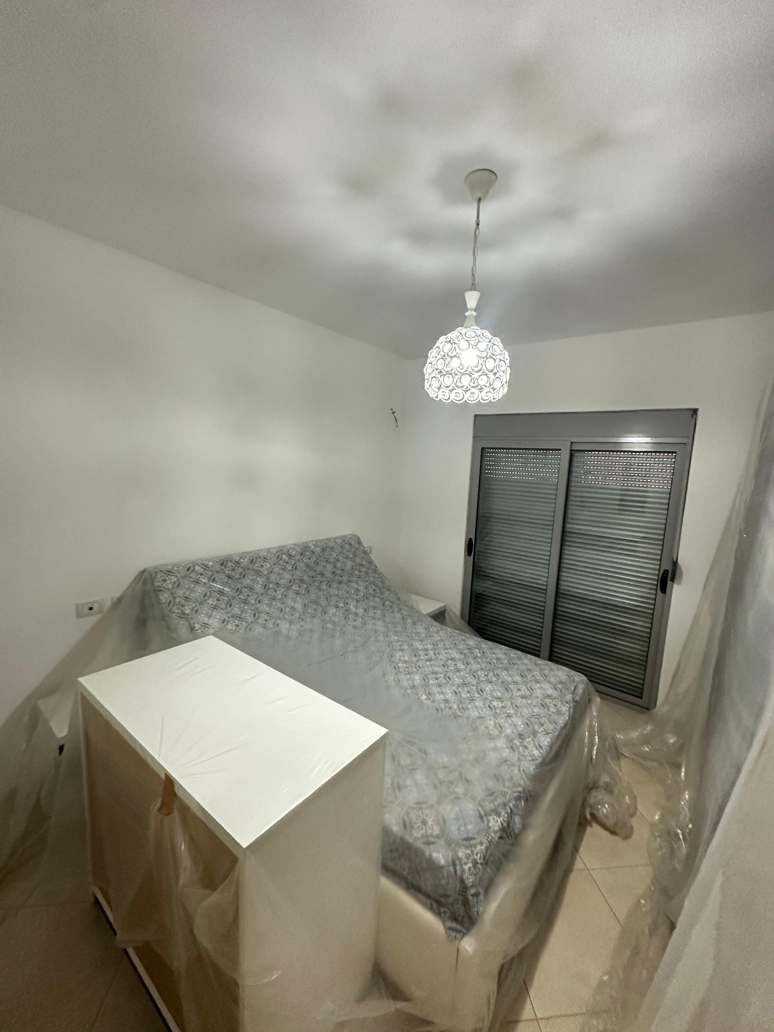 Shitet apartament 1+1, prane ujesjellsit, durres.