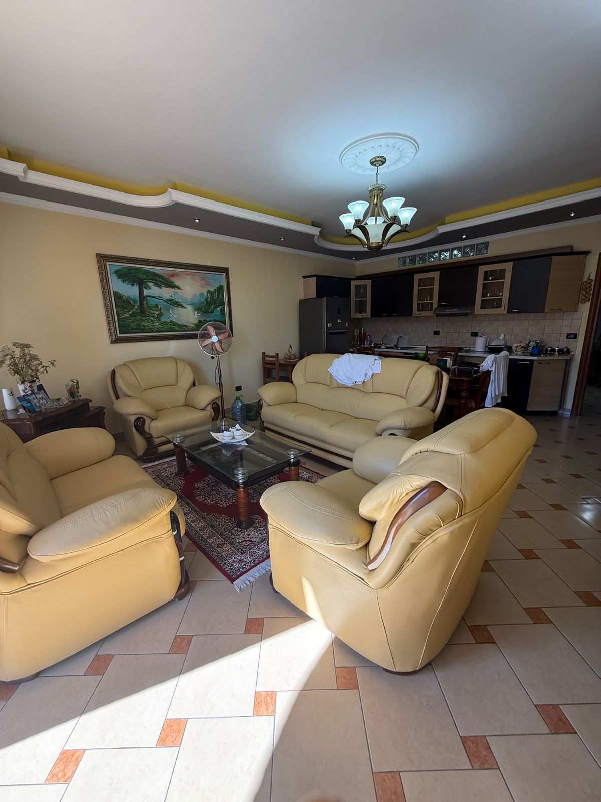Apartment zu verkaufen 3+1 gerichtsbereich