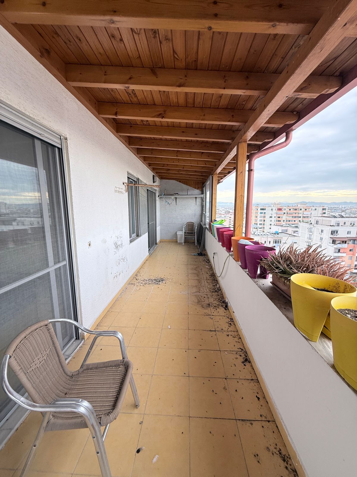 Apartamento 2+1 para alugar perto de vala park