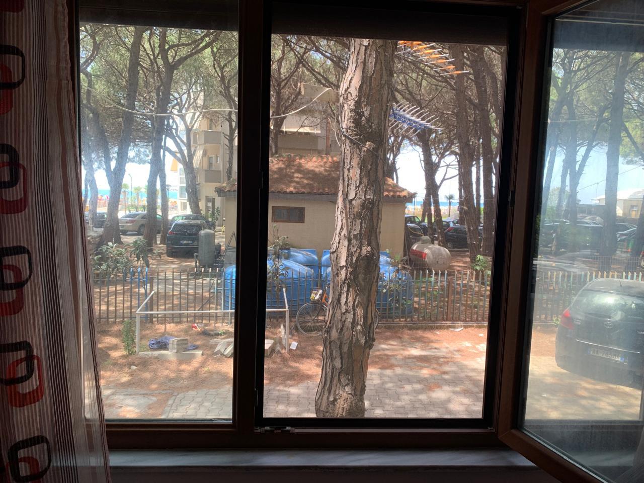 Jepet me qera apartament 2+1 zona golem