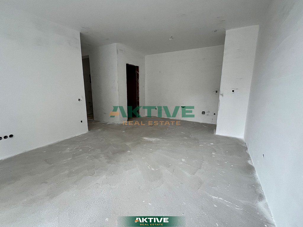 Banesë në ceni construction (4)