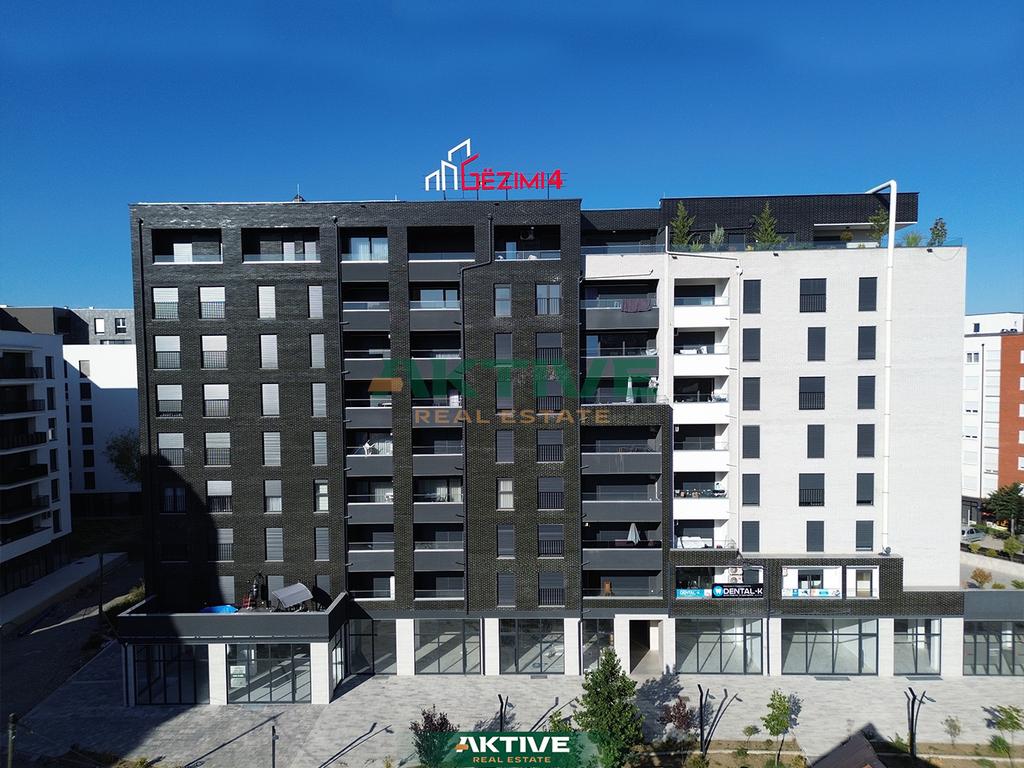 Commercial space in gëzimi 4 (2)