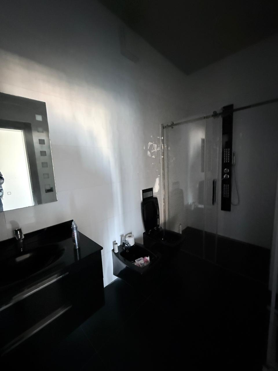 Apartamento à venda 2+1+2 rua portit