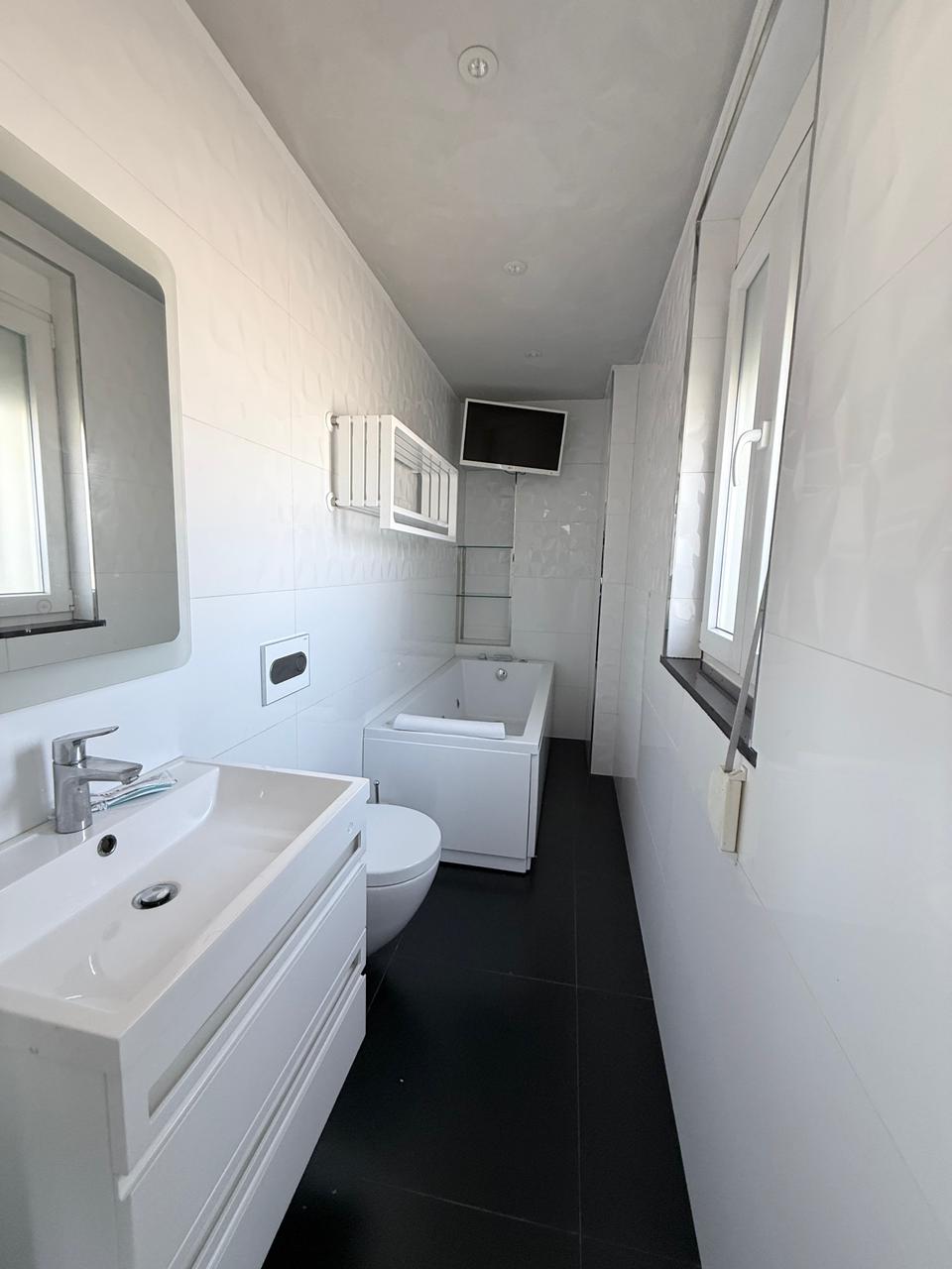 Apartamento à venda 2+1+2 rua portit