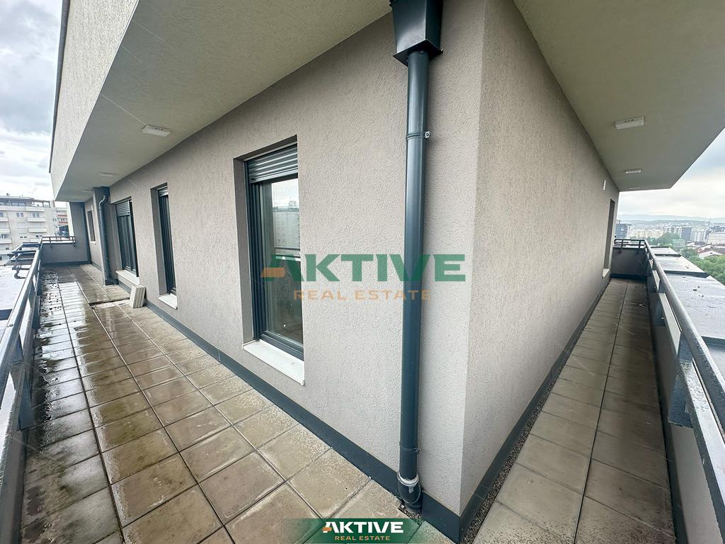 Penthouse im fidanishtja-komplex