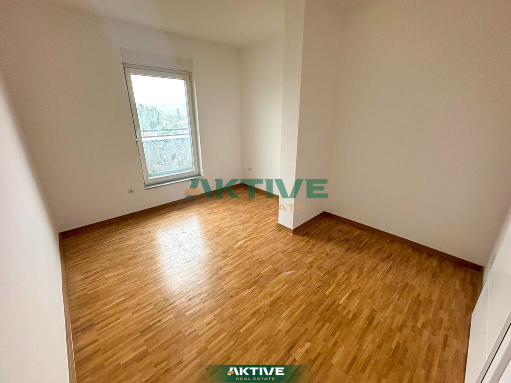 Penthouse im fidanishtja-komplex