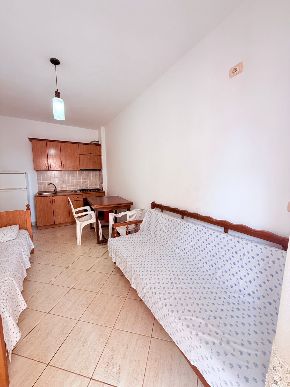 Apartment 2+1 zu verkaufen nahe pelikani strand (5)