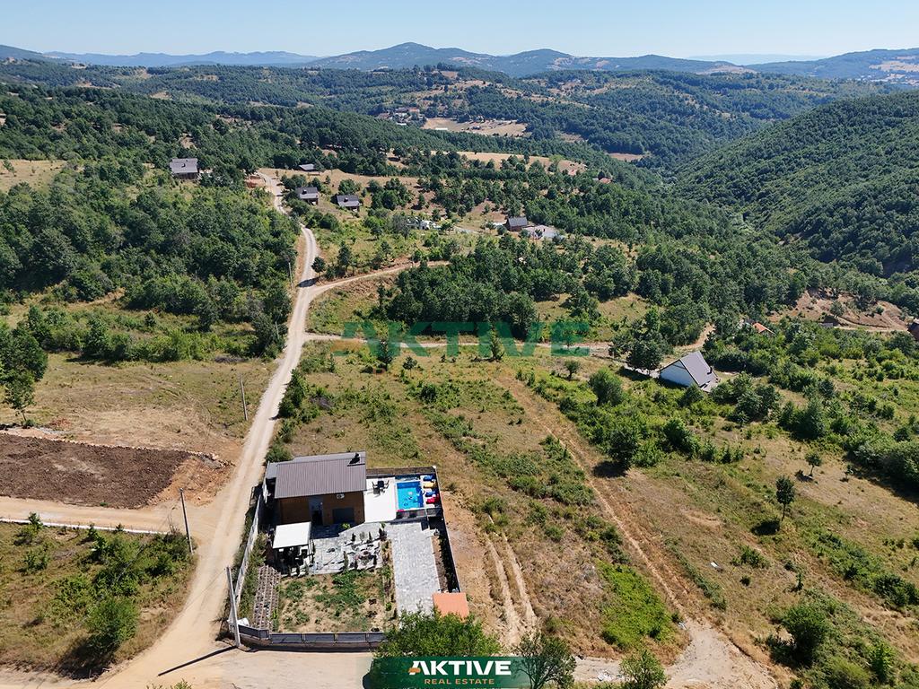 Villa à makresh i epërm
