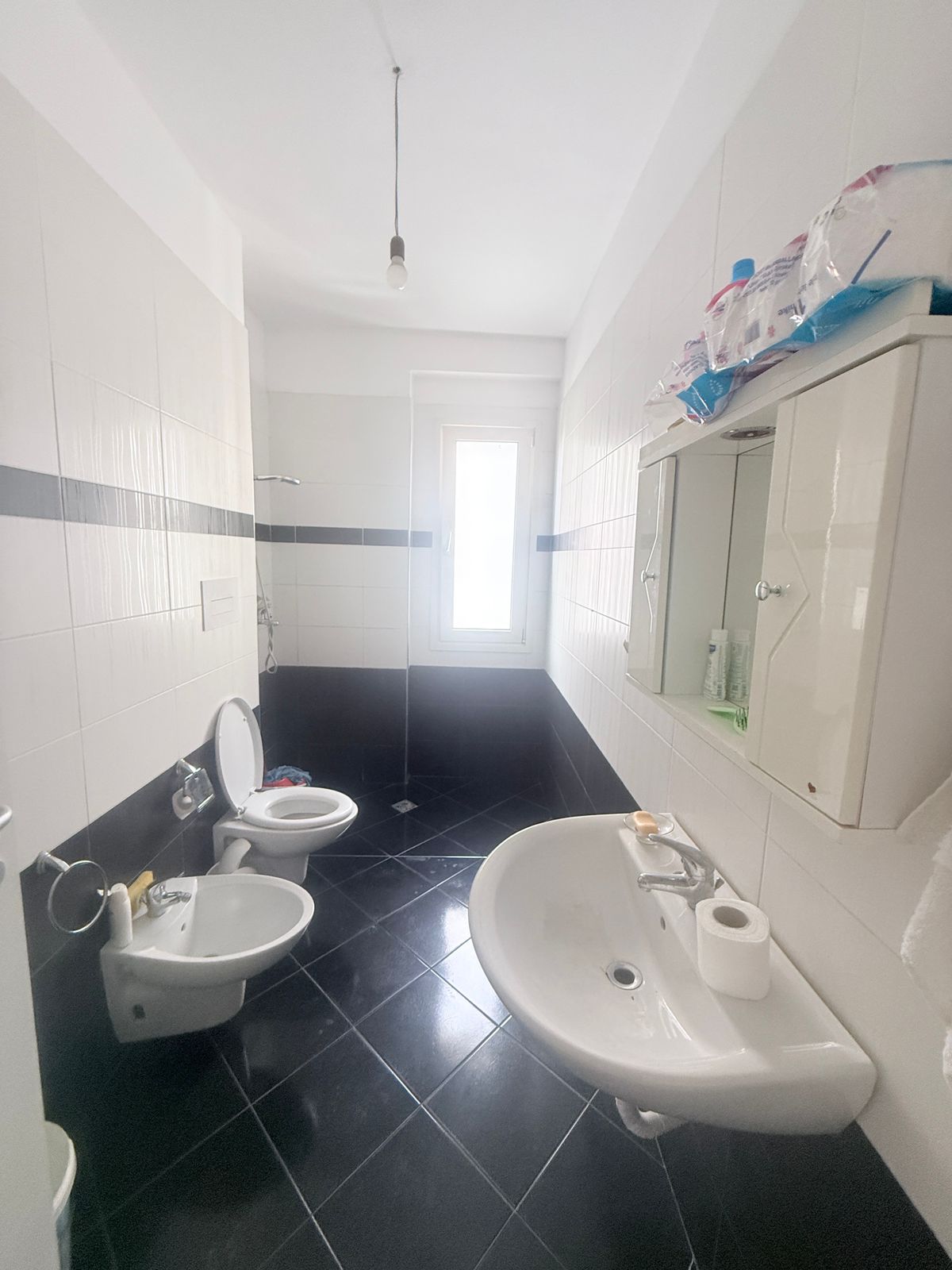 Appartement à vendre 3+1+2 + cave au port view bridge durres