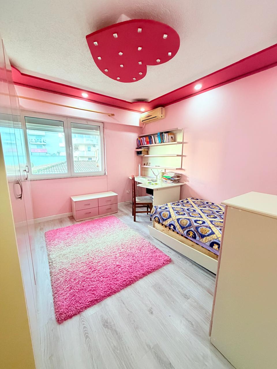 Appartement 2+1 à louer vollga durres