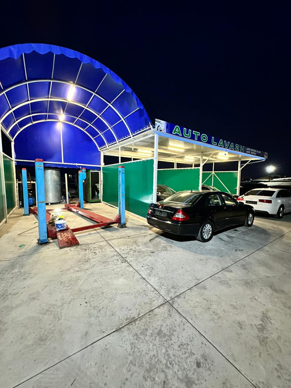Local comercial en alquiler (lavado de coches), cerca del mercado de coches, durres