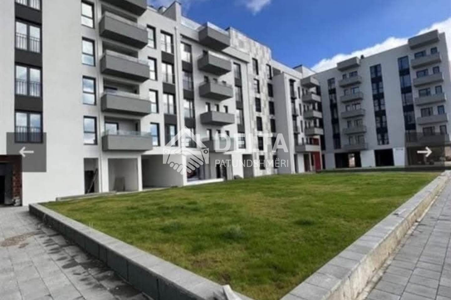 Appartement à vendre à Arbëri