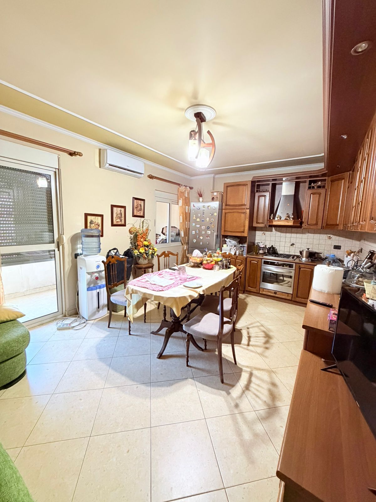Apartment zu verkaufen 3+1+2 pranvera, durres.