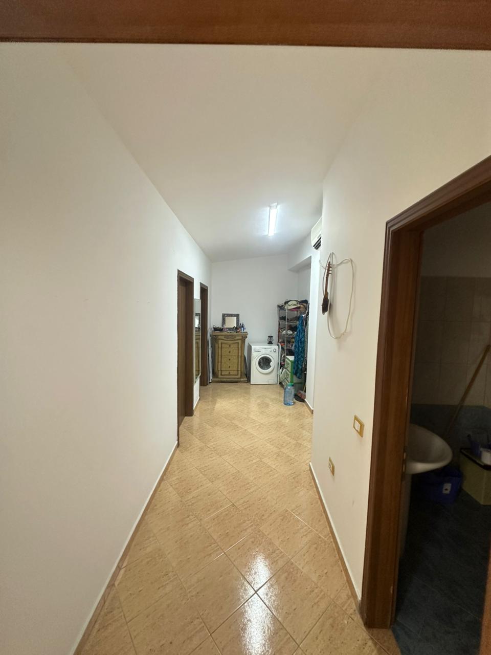Wendezug apartment 2+1 golem, durres