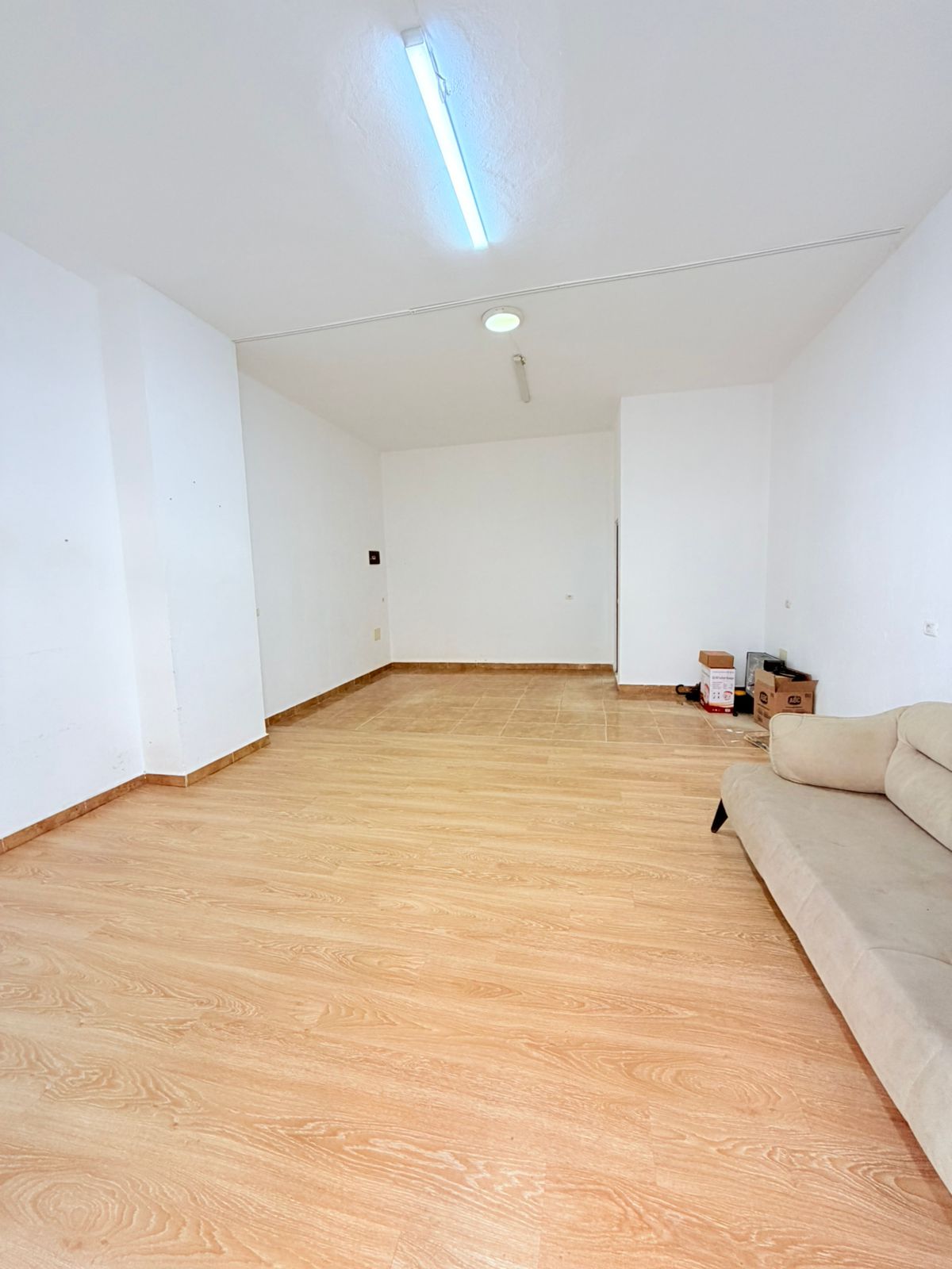 For rent business premises near ujësjellësit, durres (3)