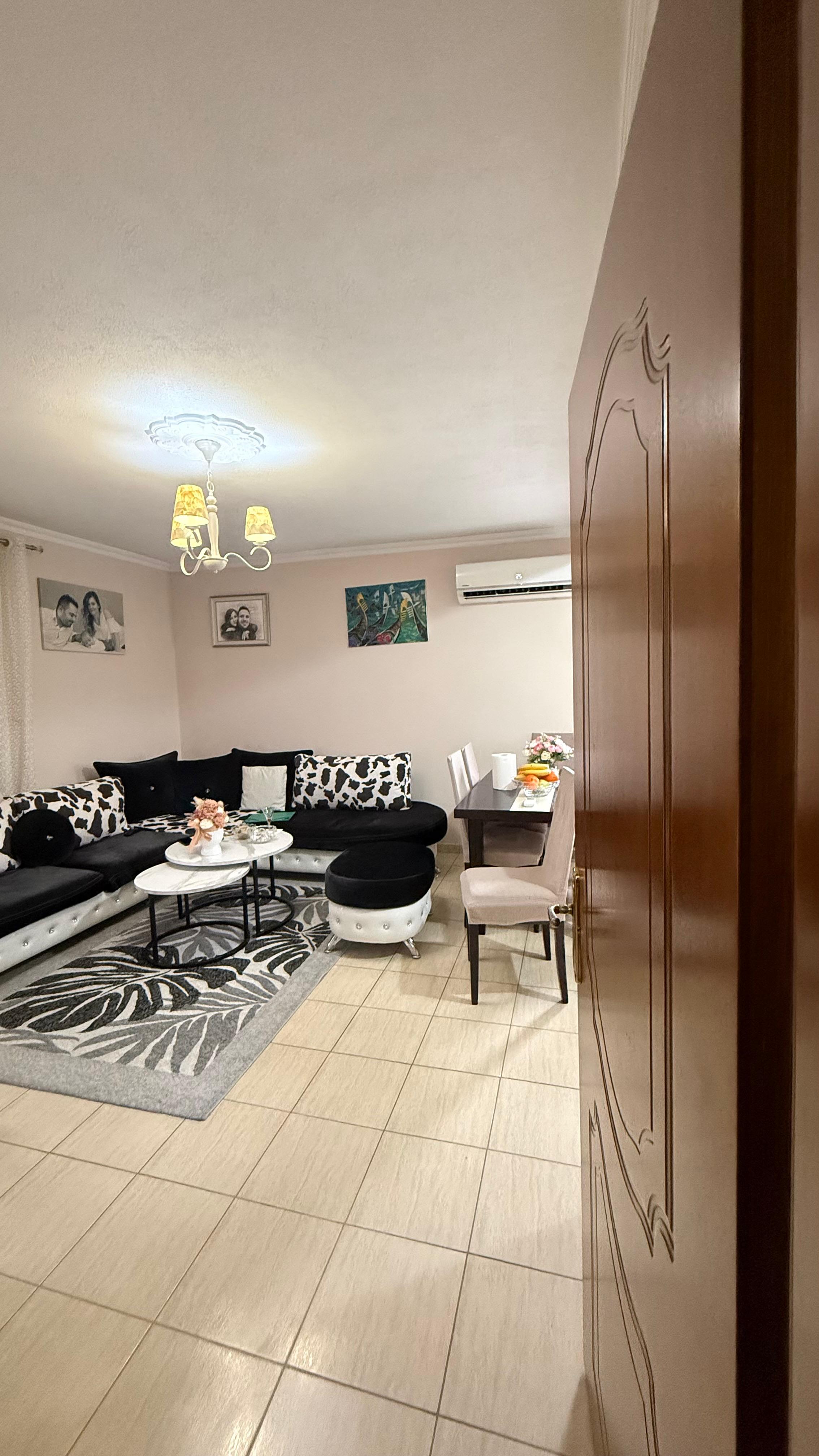 Appartement à vendre 2+1 près de l'hôpital, durres