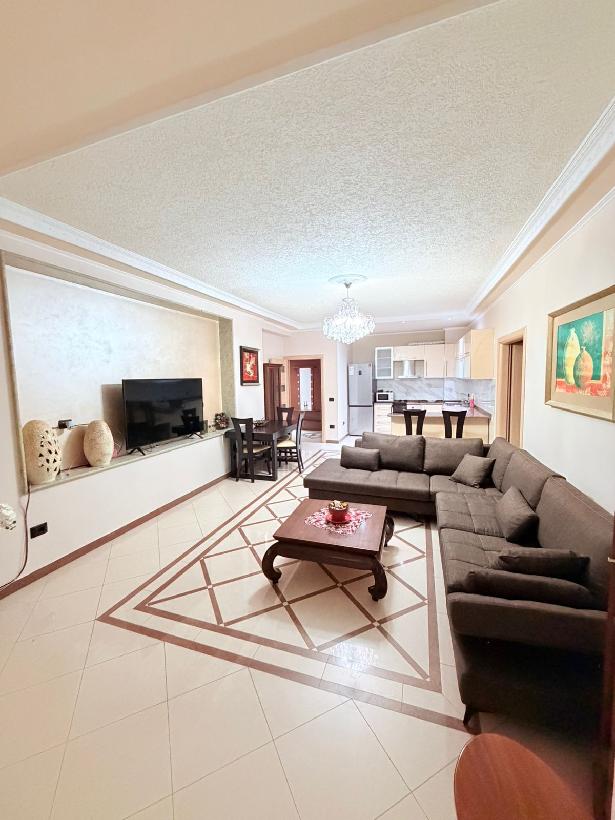 Appartamento in affitto 2+1 completamente arredato, durres