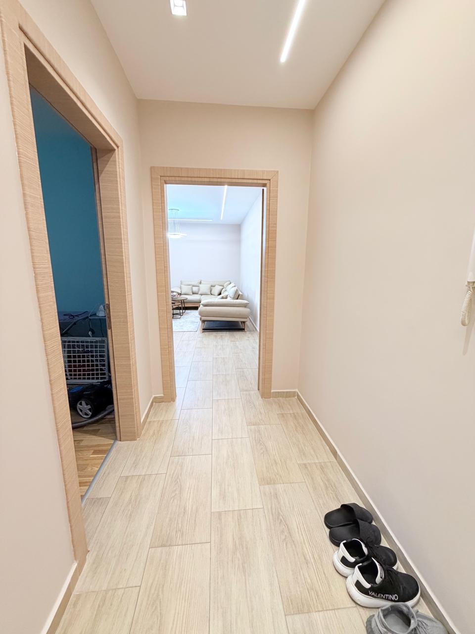 Appartement à louer 2+1 près de la poste, durres (4)