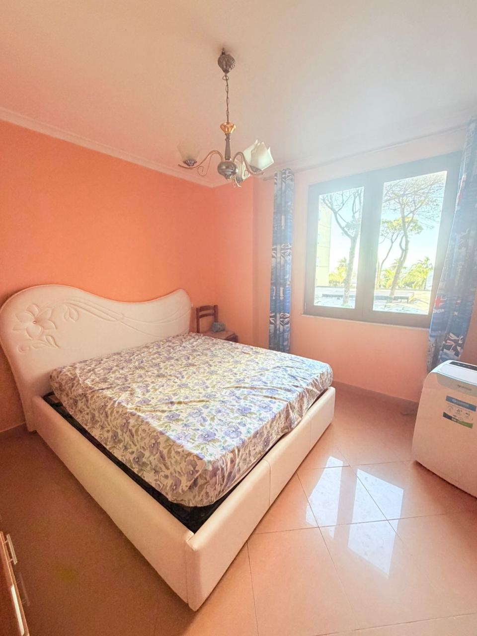 Apartamento à venda 2+1 perto do royal g max, golem