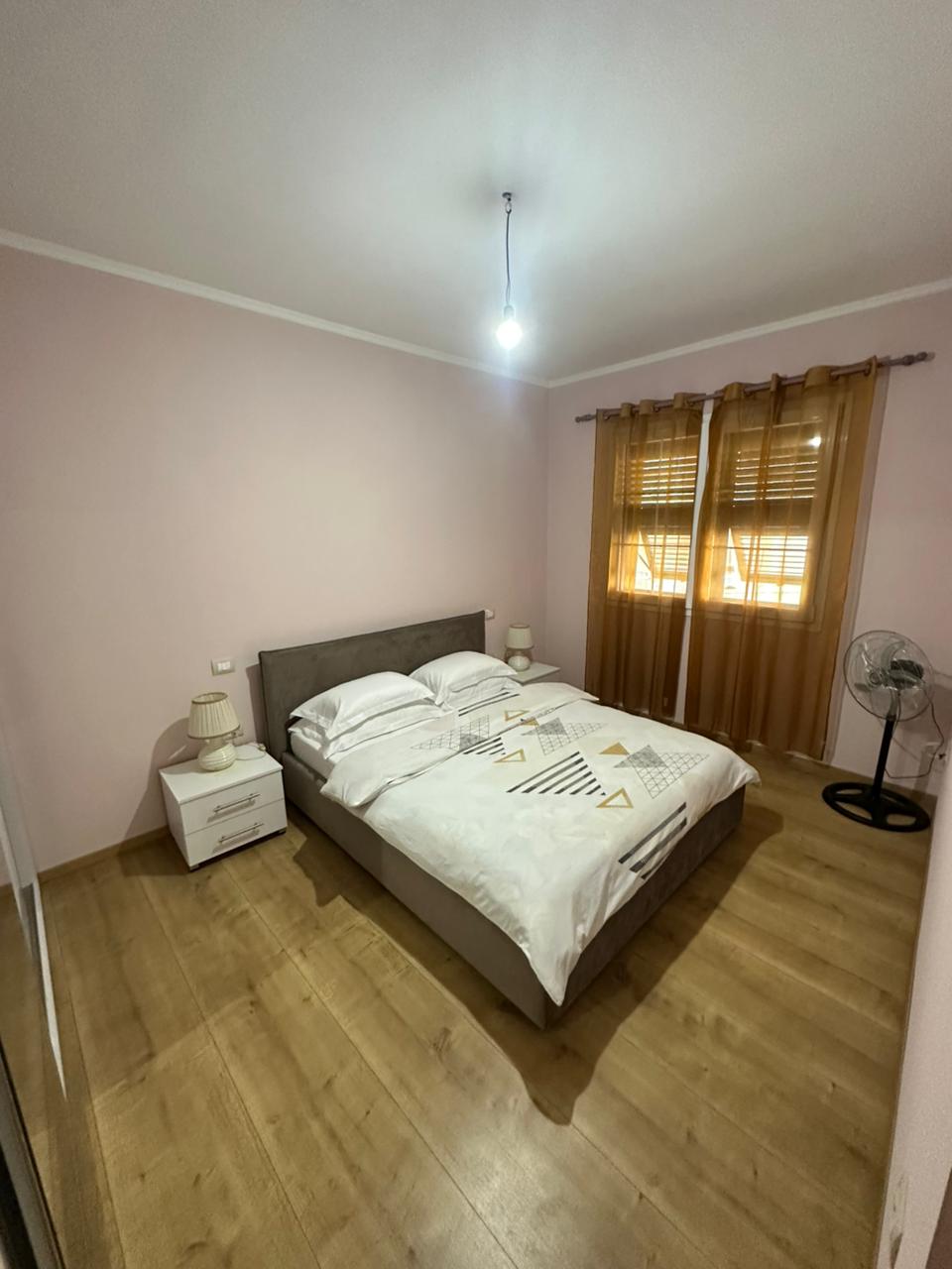 Private haus zu mieten 2+1, schule kushtrimi, durres