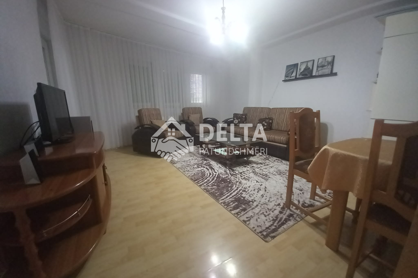 Banesë me qira në Arbëri