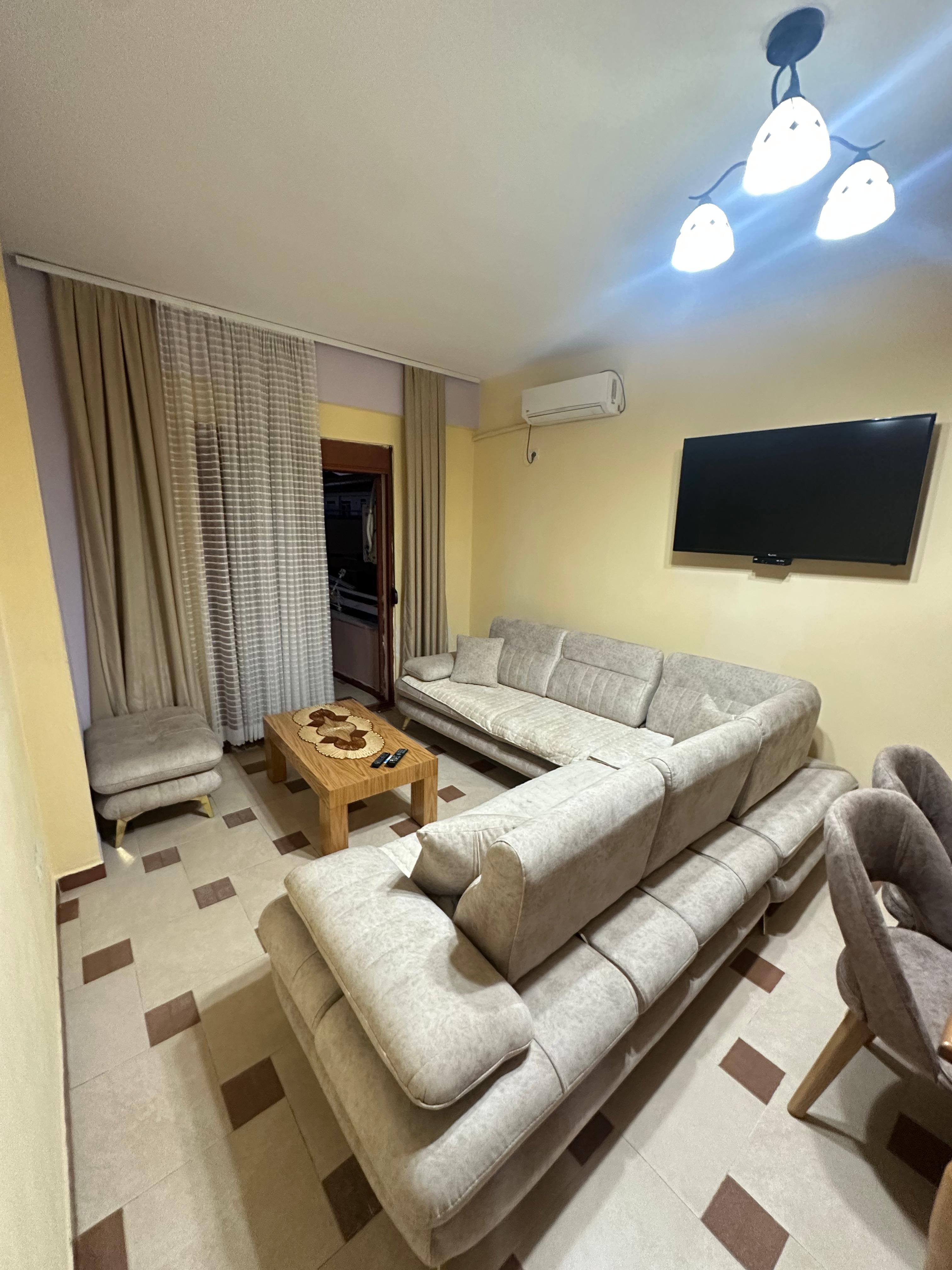 Appartamento in vendita 2+1+2 vista mare, spiaggia hekurudha, durres.