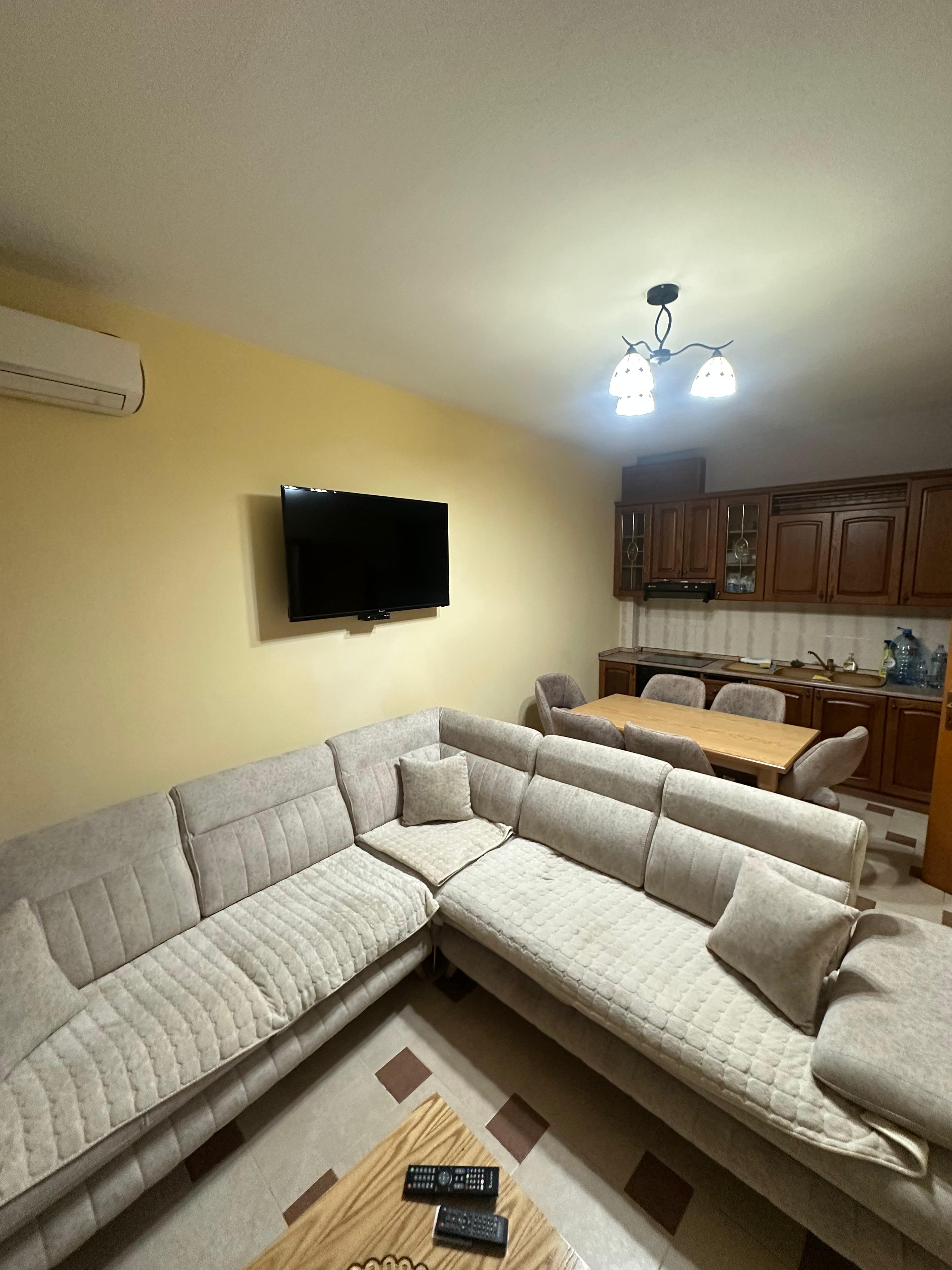 Appartamento in vendita 2+1+2 vista mare, spiaggia hekurudha, durres.