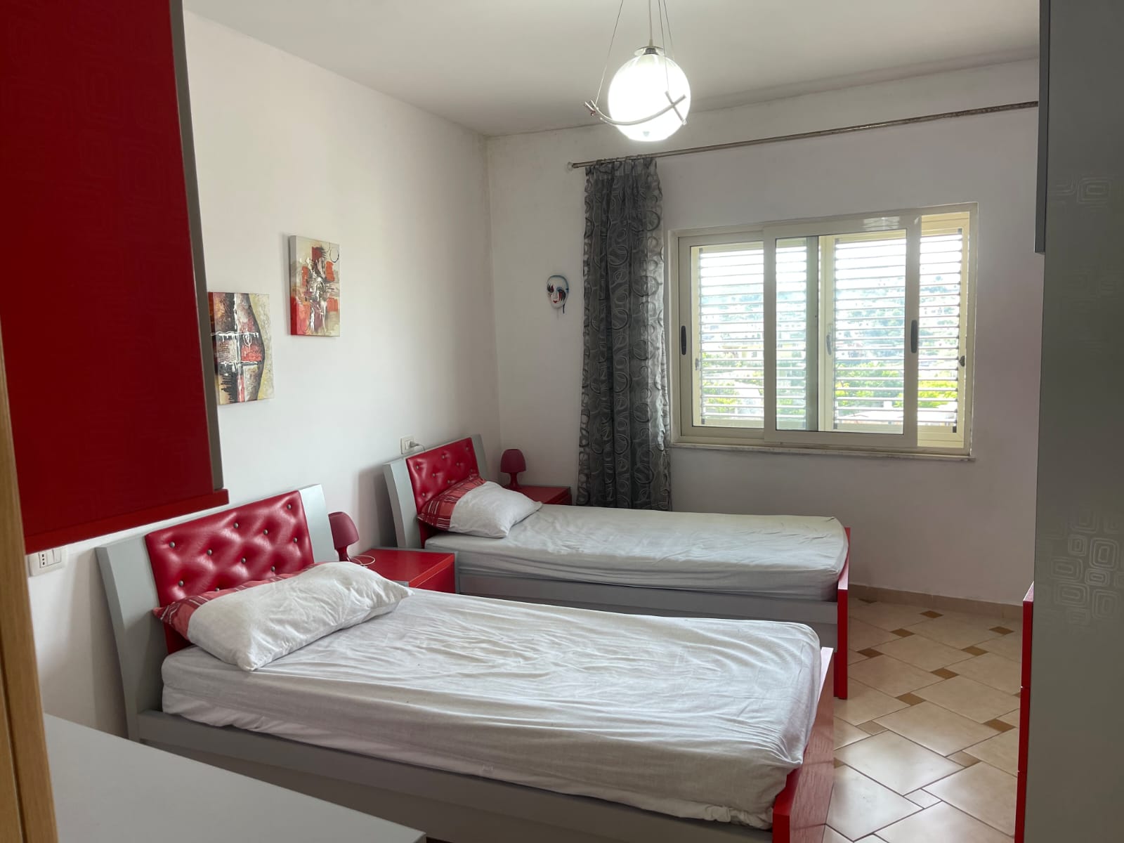Apartamento para alugar 2+1, perto da vila zogu, durres