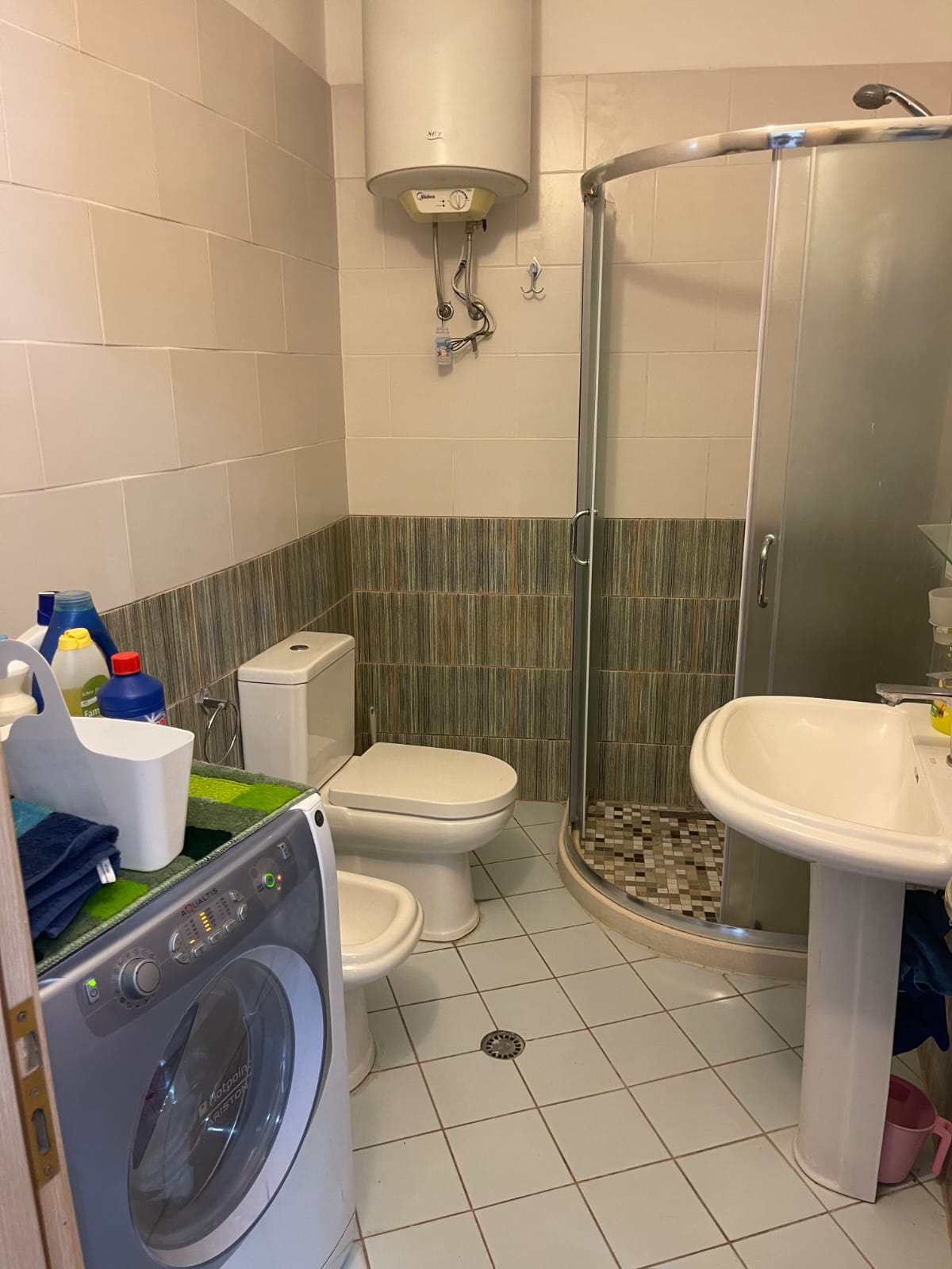 Apartamento para alugar 2+1, perto da vila zogu, durres