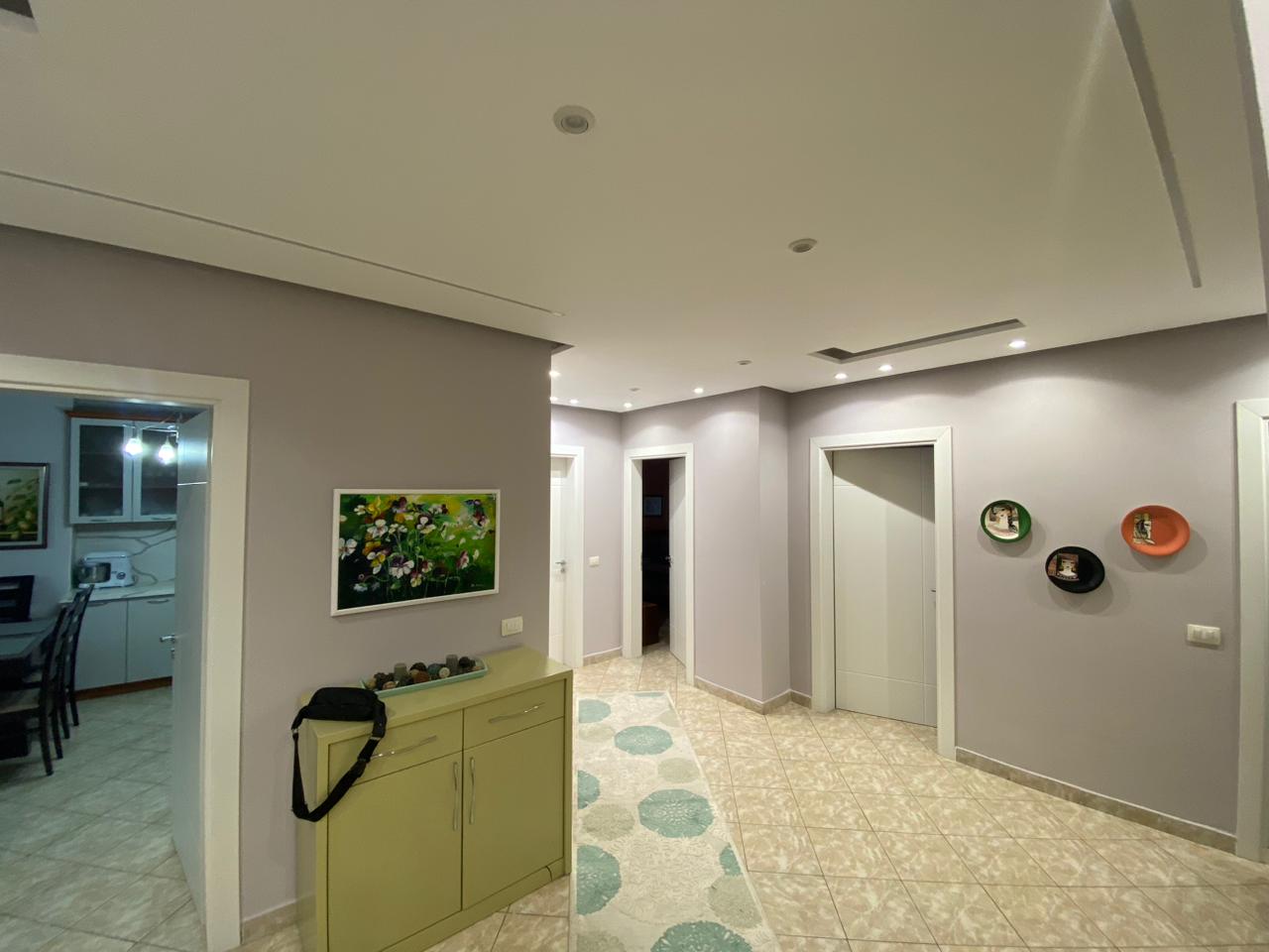 Appartement à vendre 3+1+2+2, près du stade, durres (3)