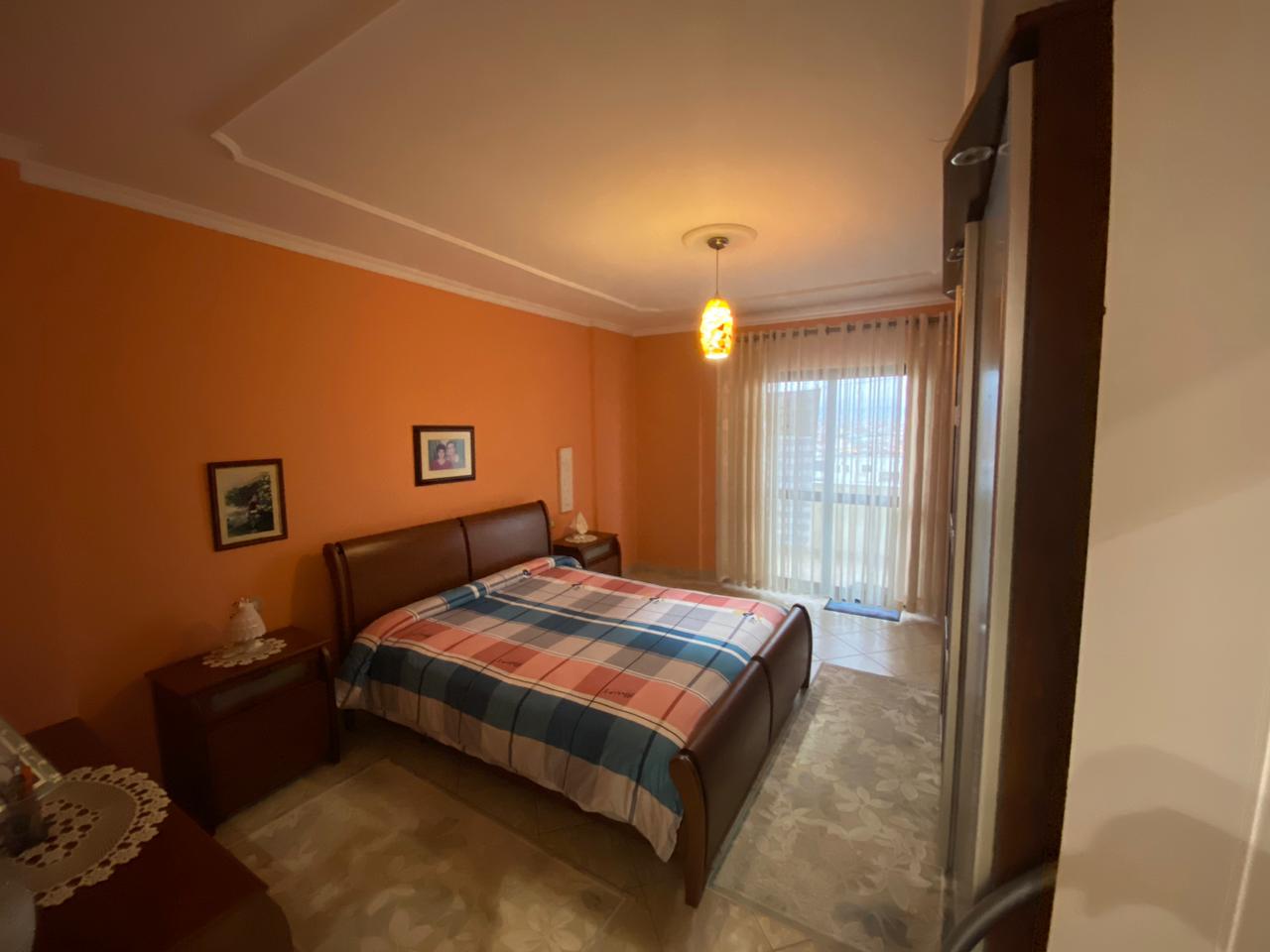Appartement à vendre 3+1+2+2, près du stade, durres (4)