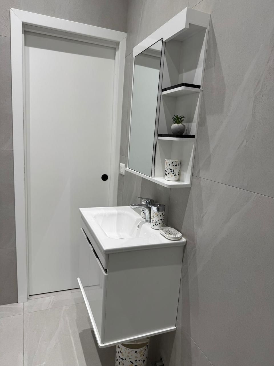 For rent apartment 1+1 near bluestar center, durres (6)