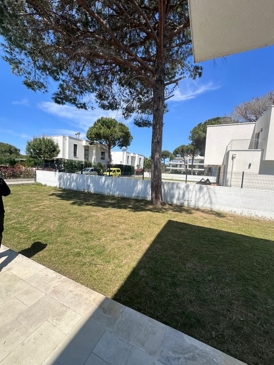 Luxusvilla zu verkaufen san pietro residence, gjiri i lalzit, durres