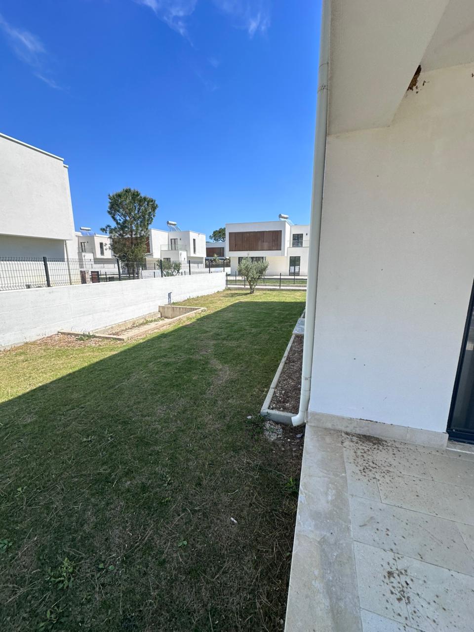 Luxusvilla zu verkaufen san pietro residence, gjiri i lalzit, durres