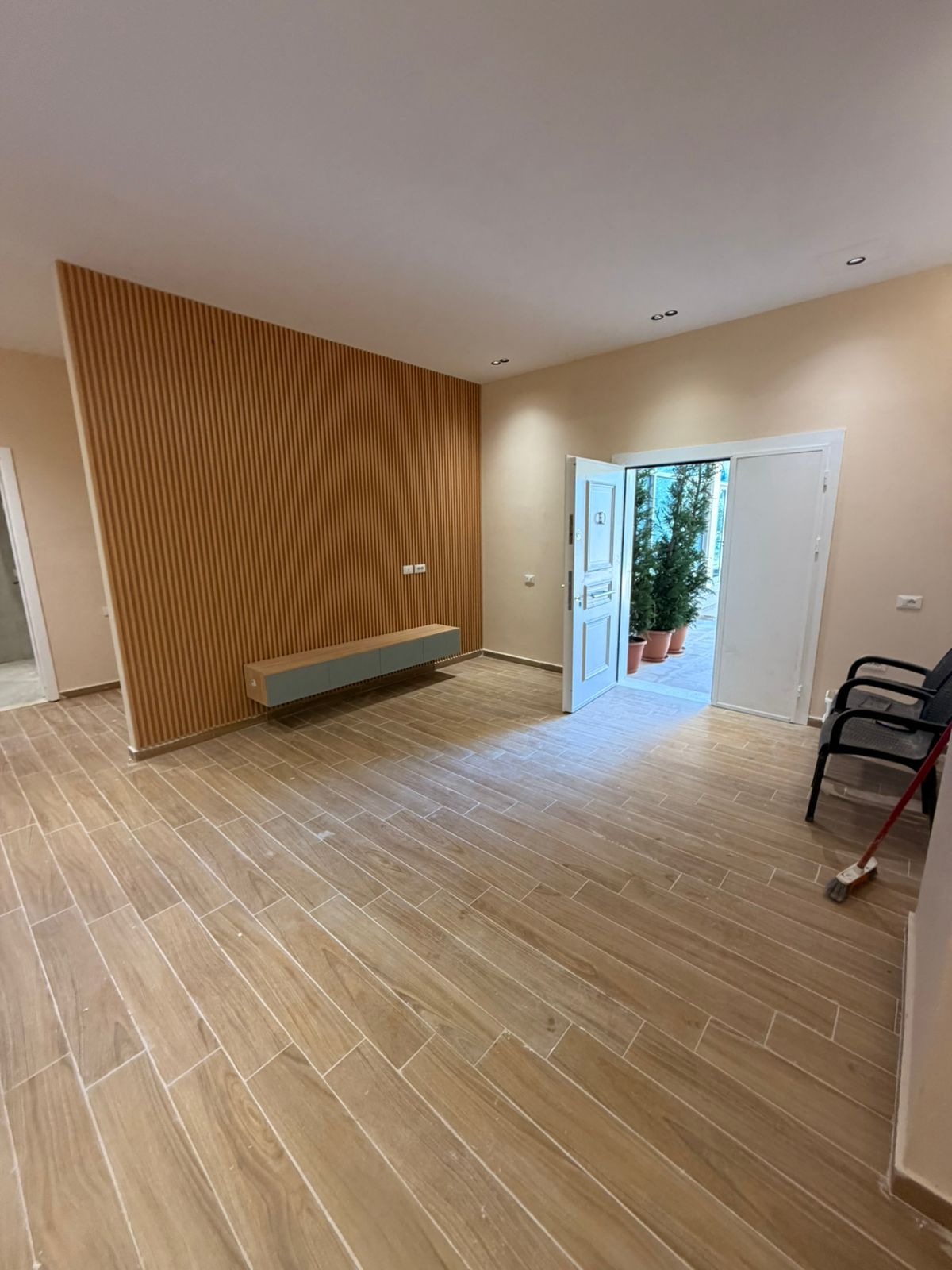 Apartment 2+1 in shkembi von kavaja