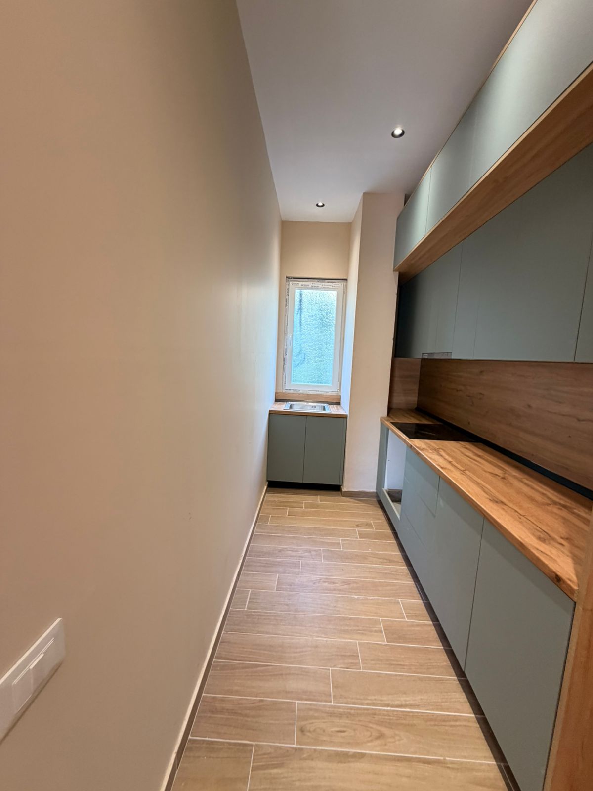 Apartment 2+1 in shkembi von kavaja