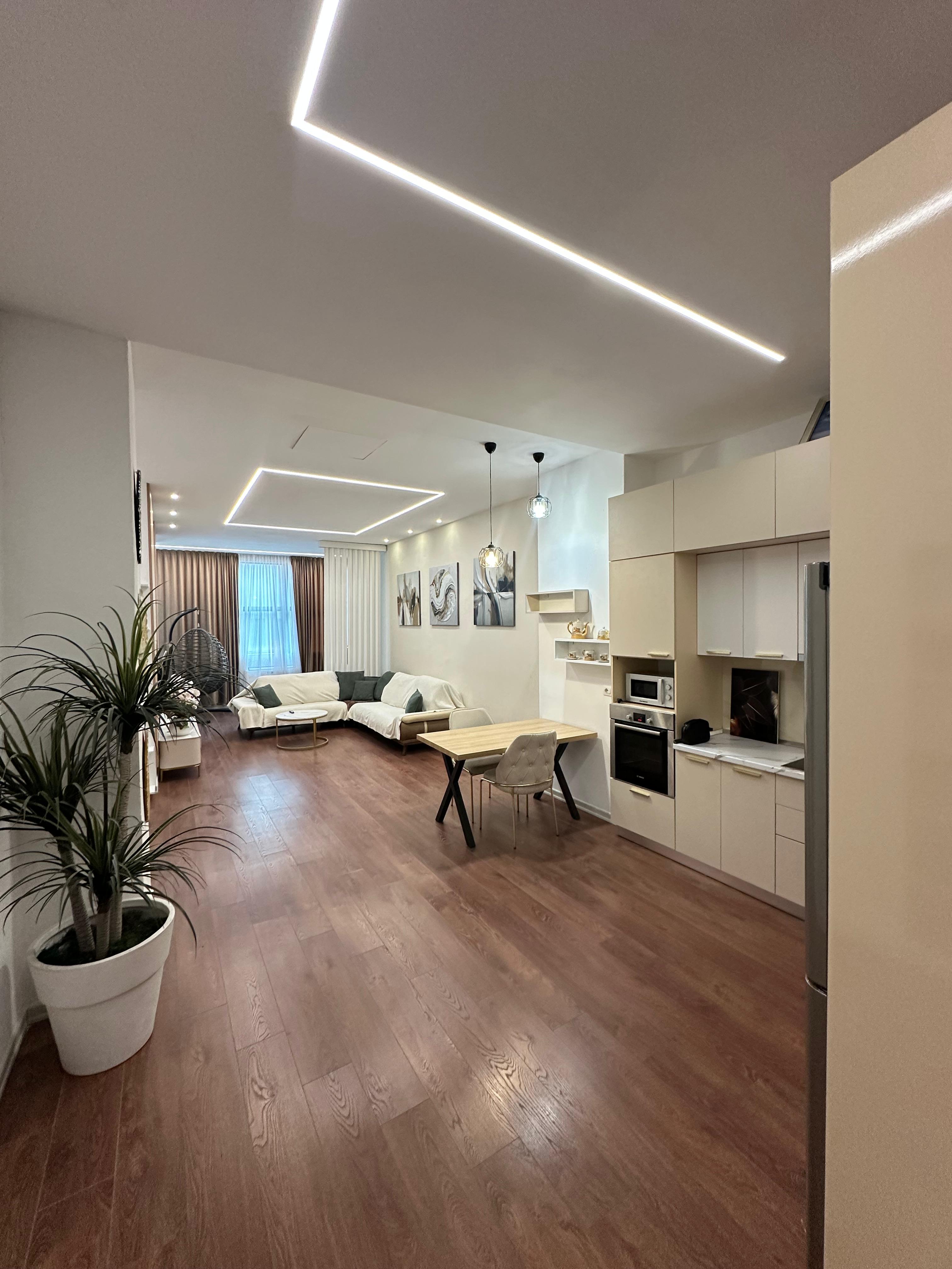 Appartamento in vendita 1+1 al 27 piano, durres