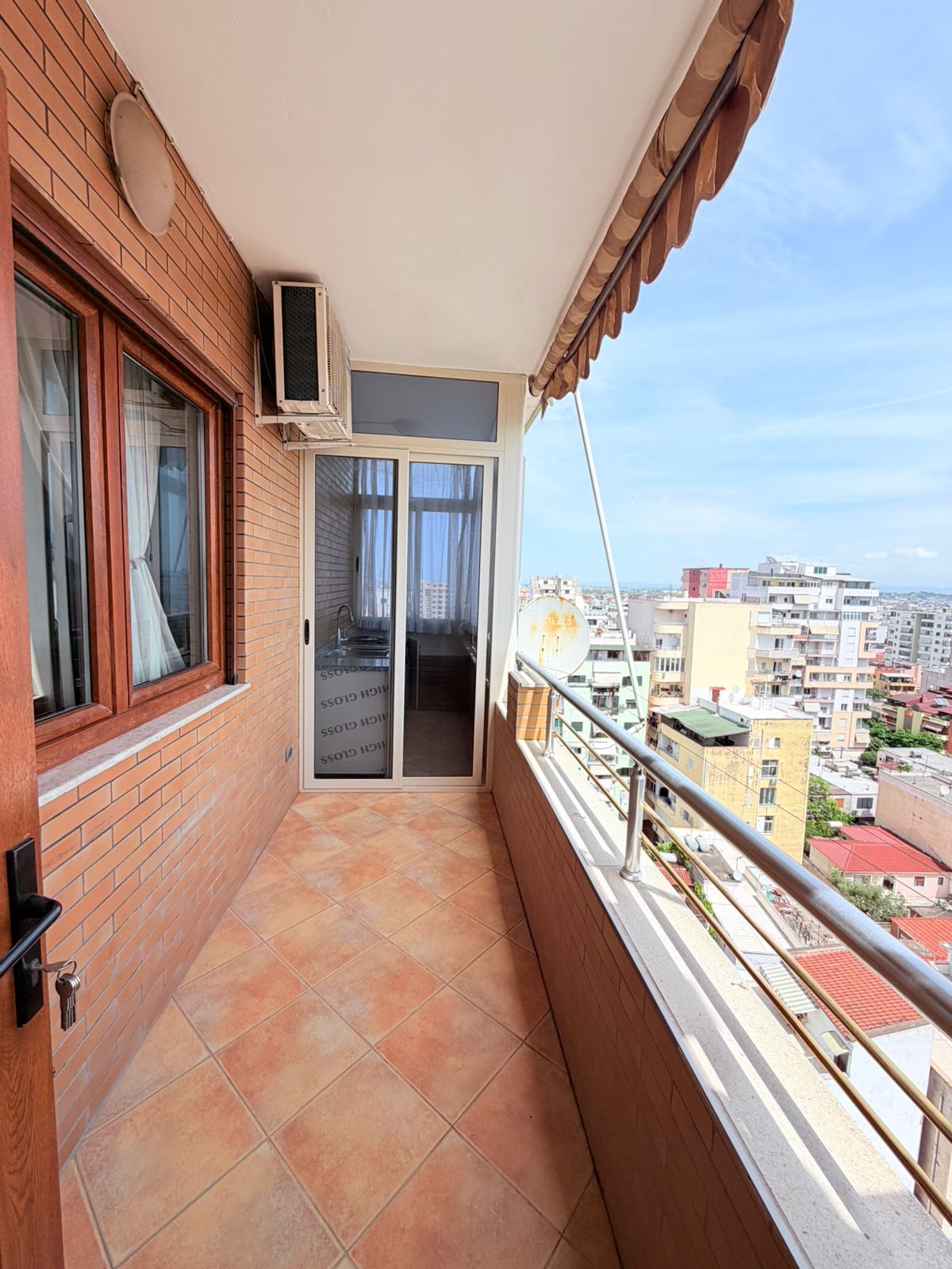 Appartement à louer 3+1 près du quartier de police, durres (5)