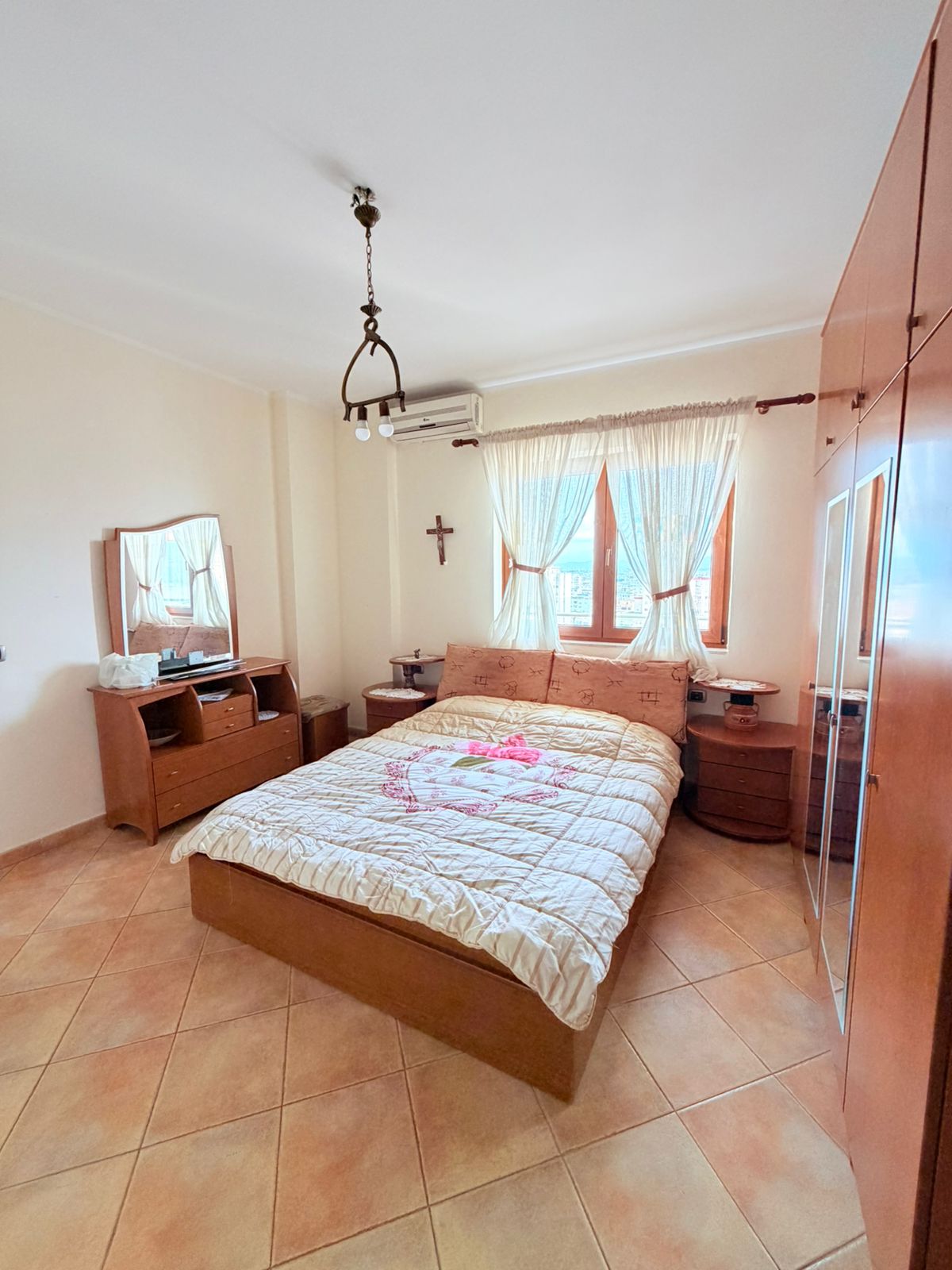 Appartement à louer 3+1 près du quartier de police, durres (8)