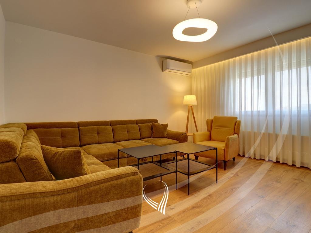 Apartamento de 1 habitación en alquiler en el barrio Bregu i Diellit (4)