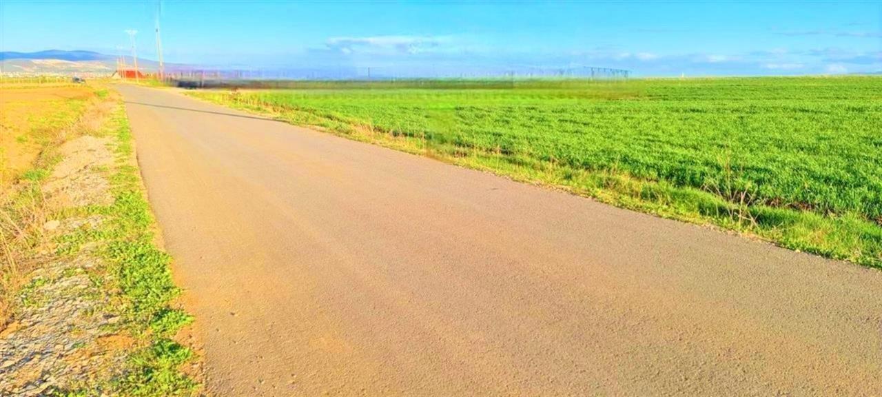Vente de 71,47 ares de terrain à topliqan, Lipjan